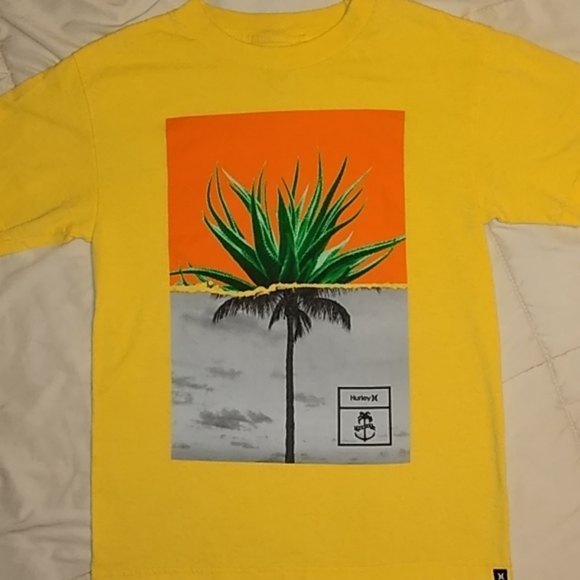 Vans Other - DOPE NWOT Hurley revival tee